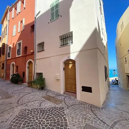 Vieil Rue Du Bateau אנטיב